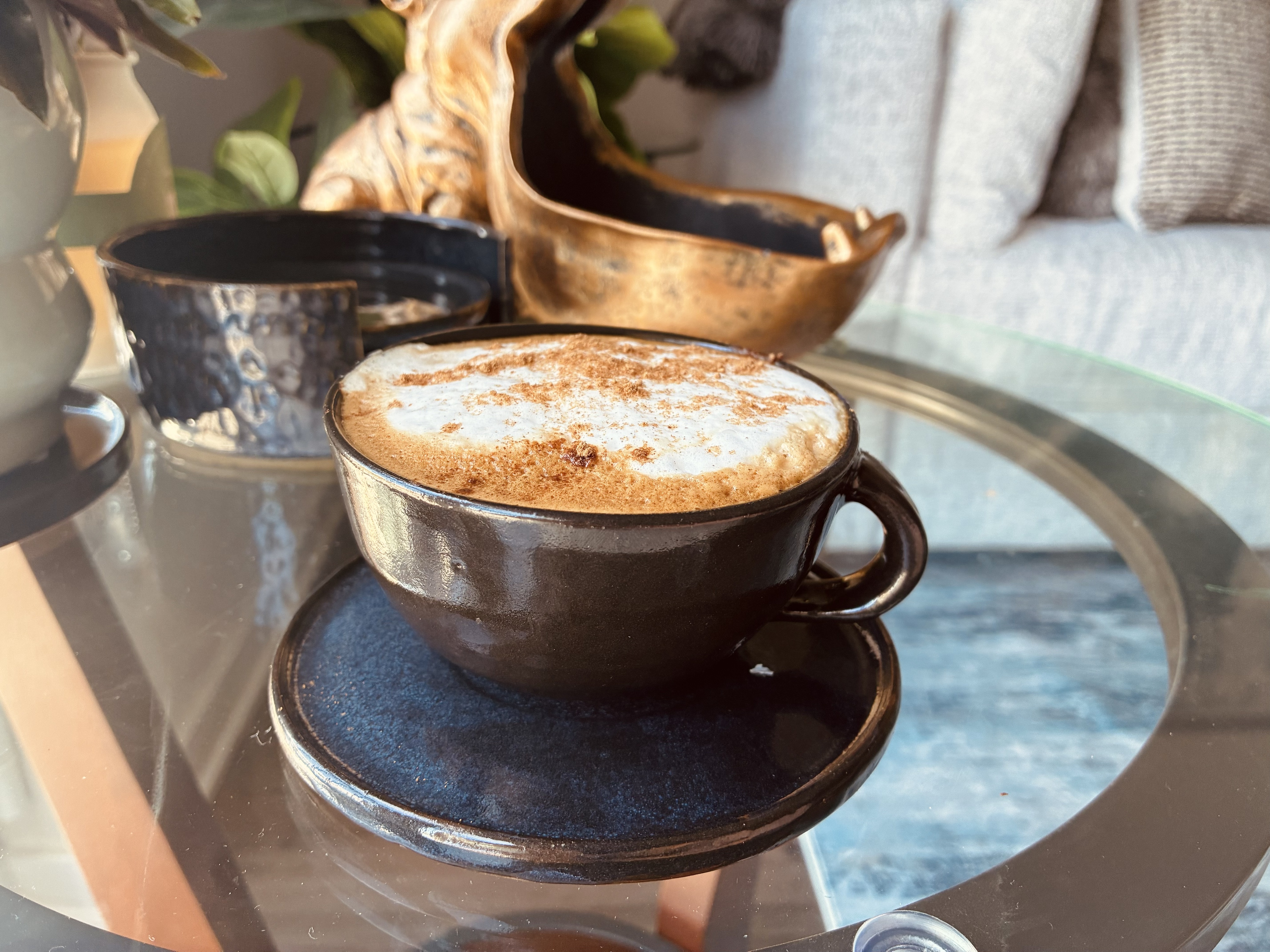 Handmade ceramic dinnerware